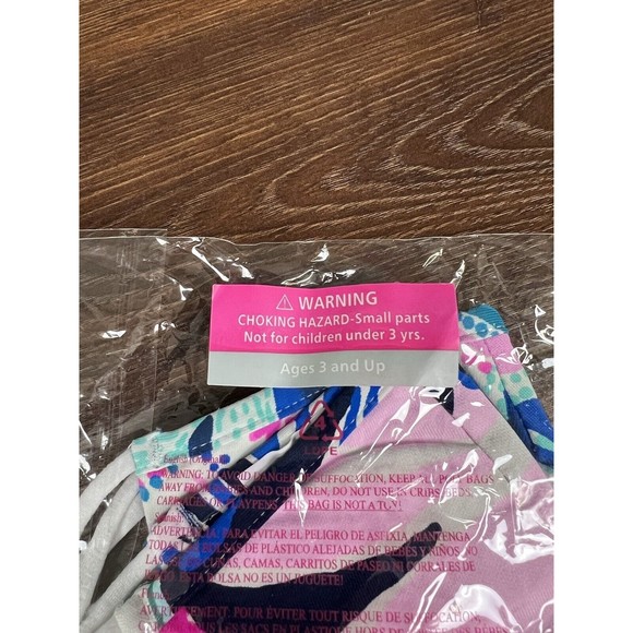 Lilly Pulitzer Kids Reusable Face Masks! One Size, 3 Pack, New! - Picture 3 of 5